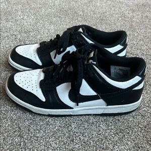 Nike dunk low sneakers